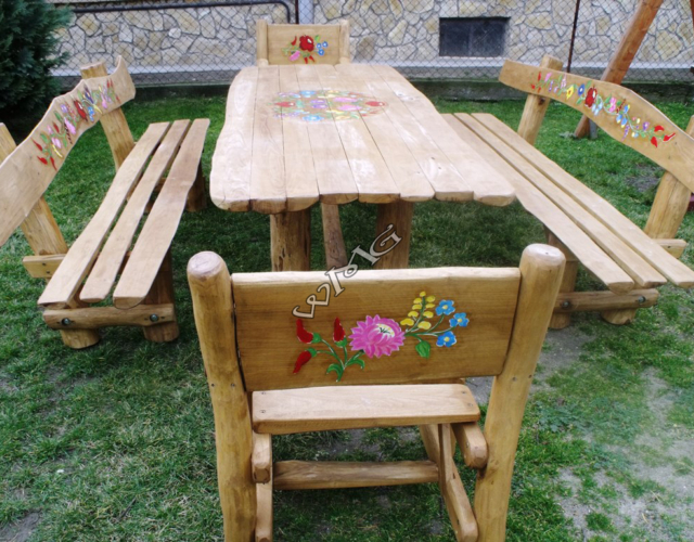 Festett ülőgarnítúra Festett ülőgarnítúra